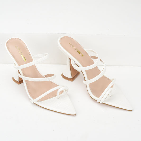 Pointed-toe Thin Strap